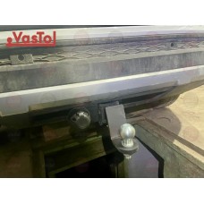 Фаркоп під квадрат Seat Ateca (з 2016 --) VAstol