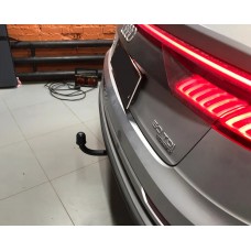 Фаркоп Audi Q8 (2018-2025) Steinhof. Польща. Зйомний на болтах.