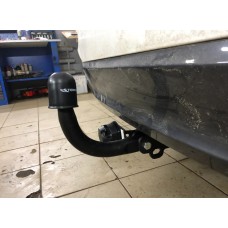 Фаркоп BMW 5 G30 \ G31 (2017-2024) Steinhof. Польща. Зйомний на болтах.