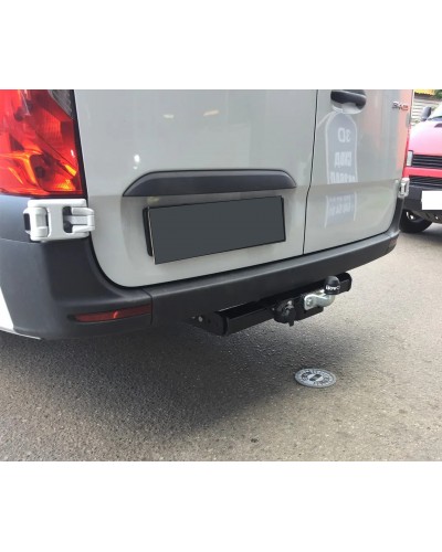 Фаркоп Mercedes Sprinter 907 (з 2018--) литий гак. Бампер без підножки