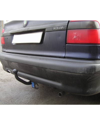 Фаркоп Skoda Felicia універсал (1994-2001) Без підрізки бамперу