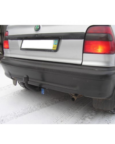 Фаркоп Skoda Felicia хетчбек (1994-2001) Без підрізки бампера