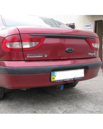 Фаркоп на Renault Megane 1 (1996-2003) Без подрезки бампера