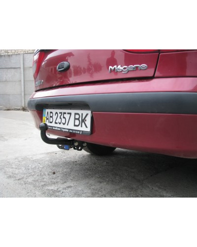 Фаркоп на Renault Megane 1 (1996-2003) Без подрезки бампера