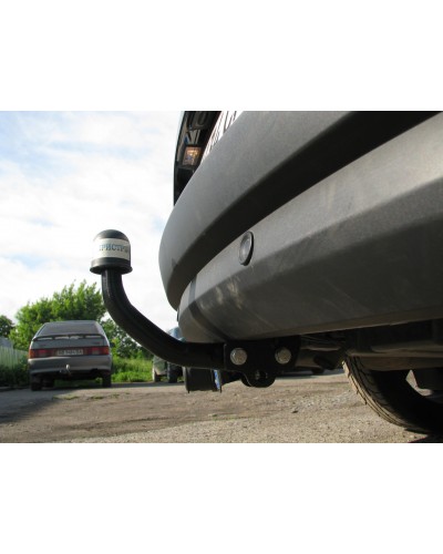 Фаркоп Renault Megane 3 Универсал (2008-2016) Без подрезки бампера