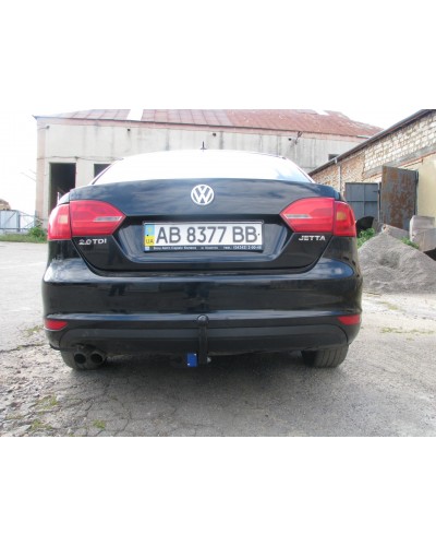 Фаркоп Volkswagen Jetta 6 (2011-2018) Автопристрій