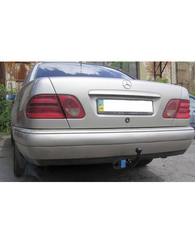 Фаркоп Mercedes E w210 (1995-2002) Сьемный
