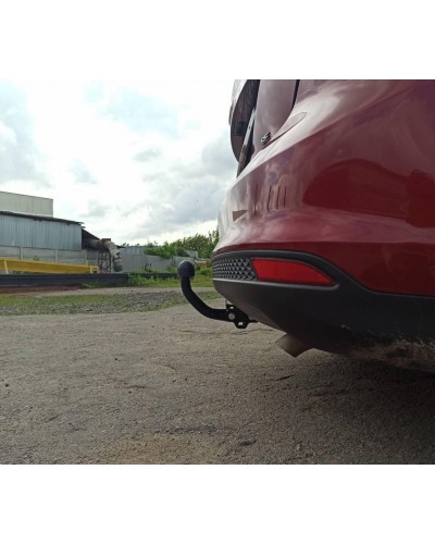 Фаркоп Ford Focus 3 хэтчбек (2011-2018) Форд Фокус
