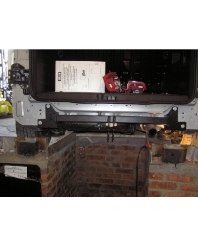 Фаркоп Peugeot Partner B9 (2008-2019) Пежо Партнер