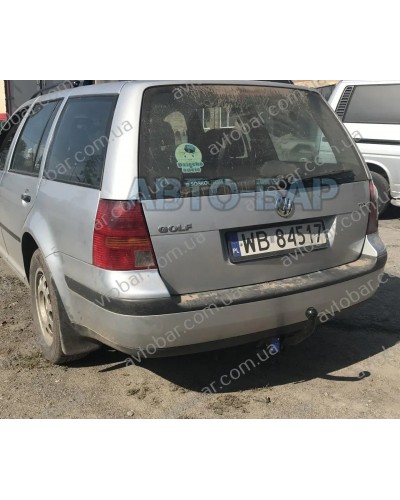 Фаркоп Volkswagen Golf 4 (1996-2003) Хетчбек \ Універсал