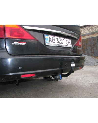 Фаркоп SsangYong Rodius (2004-2013) Без підрізки бампера