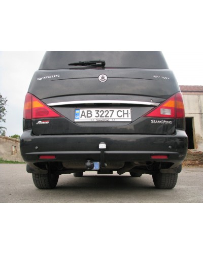 Фаркоп SsangYong Rodius (2004-2013) Без підрізки бампера