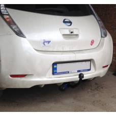 Фаркоп Nissan Leaf (з 2010--) Ніссан Ліф