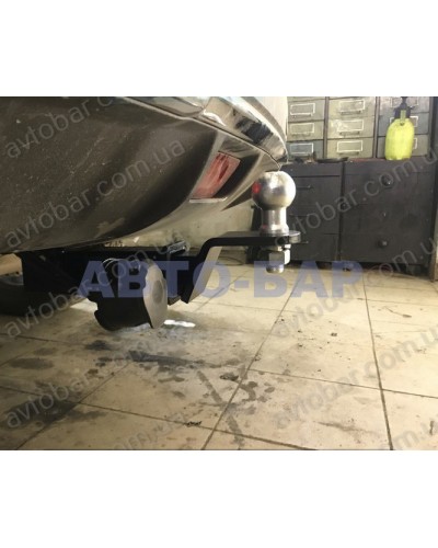 Фаркоп Nissan X-Trail T32 (2013-2022) Під квадрат