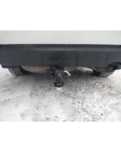 Фаркоп под квадрат Mitsubishi Outlander XL (2006-2012) Автопристрій