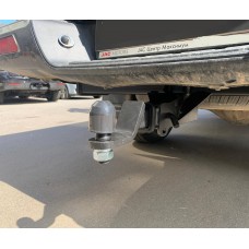 Фаркоп Volkswagen Amarok (2010-2022) під квадрат. Vastol