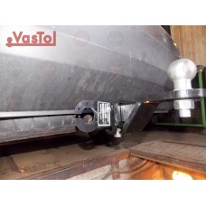 Фаркоп Hyundai SantaFe 3 (2013-2018) під квадрат. Vastol