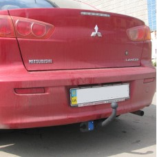 Фаркоп Mitsubishi Lancer 10 (з 2007--) Баняк вихлопної поперек машини