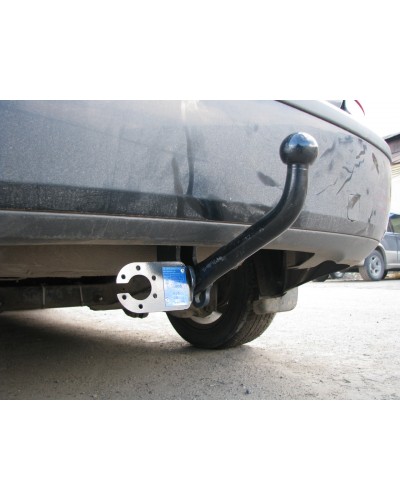 Фаркоп Ford Focus 2 седан (2005-2011) Форд Фокус