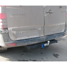 Фаркоп Volkswagen Crafter (2006-2018) Бампер без підніжки. литий крюк.