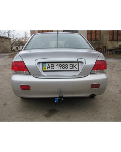 Фаркоп Mitsubishi Lancer 9 (з 2002--) Седан \ Універсал