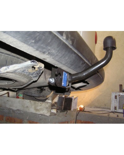 Фаркоп на Peugeot Partner (с 2008--) Maxi, Макси. Пежо Партнер