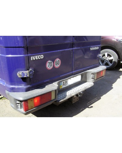 Фаркоп на Iveco Daily (1999-2006) Івеко Дейлі. Литий гак