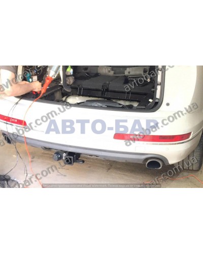 Фаркоп під квадрат Audi Q7 (2006-2015) Ауді Ку 7