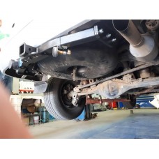 Фаркоп під квадрат Toyota Land Cruiser Prado 150 (c 2009--) без підрізування бампера