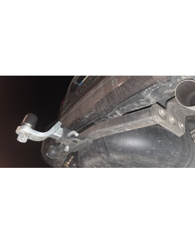 Фаркоп під квадрат Toyota Land Cruiser Prado 150 (c 2009--) без підрізування бампера