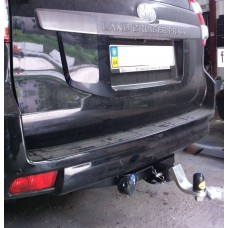 Фаркоп під квадрат Toyota Land Cruiser Prado 150 (c 2009--) без підрізування бампера