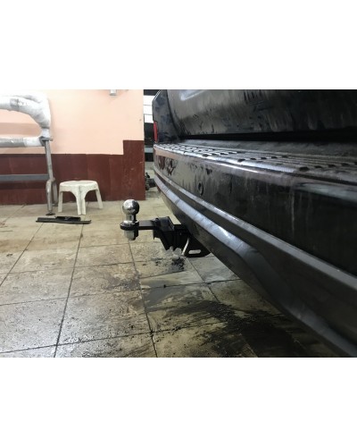 Фаркоп Toyota Land Cruiser 200 (2007-2021) под квадрат. На штатную балку