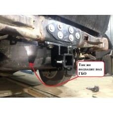 Фаркоп Toyota Land Cruiser 200 (2007-2021) під квадрат. На штатну балку