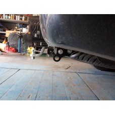 Фаркоп під квадрат Toyota Land Cruiser 200 (2008-2021)