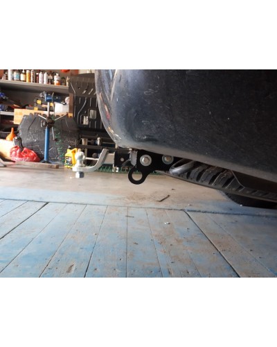 Фаркоп під квадрат Toyota Land Cruiser 200 (2008-2021)