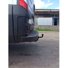 Фаркоп Iveco Daily (2006-2015) Кований шар