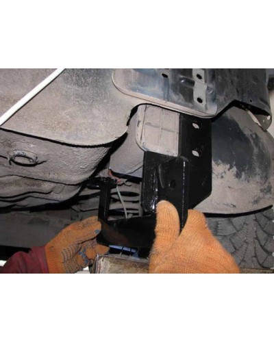 Фаркоп ЗАЗ VIDA хетчбек (з 2011--)