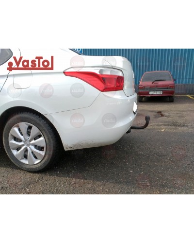 Фаркоп на Peugeot 301 (з 2013--) Пежо 301