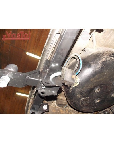 Фаркоп Lexus LX 470 (1998-2007) Vastol