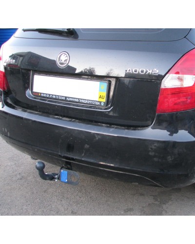 Фаркоп Skoda Fabia седан \ універсал (1999-2016) Незйомний крюк