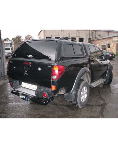 Фаркоп Mitsubishi L200 Європеєць (2006-2015) з пластикової підніжкою