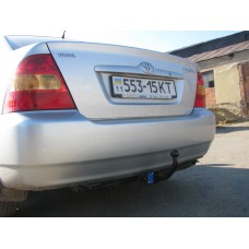 Фаркоп Toyota Corolla (E12) (2002-2007) Седан \ Універсал