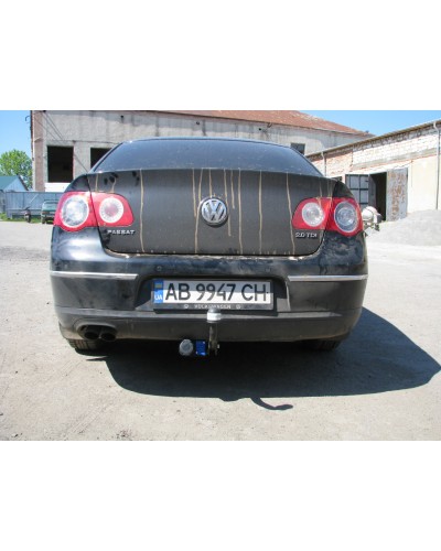 Фаркоп на Volkswagen Passat B-6 (2005-2010) Фольксваген Пасат Б6