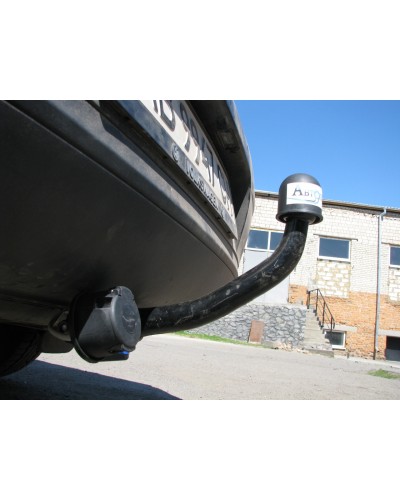 Фаркоп на Volkswagen Passat B-6 (2005-2010) Фольксваген Пасат Б6