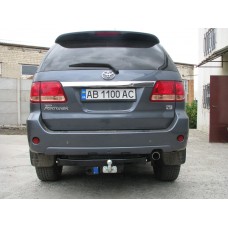 Фаркоп Toyota Fortuner (2005-2013) Тойота Фортунер