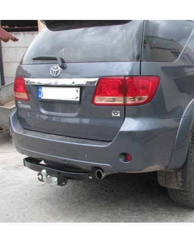 Фаркоп Toyota Fortuner (2005-2013) Тойота Фортунер