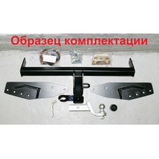 Фаркоп під квадрат Toyota Hilux (c 2015--)