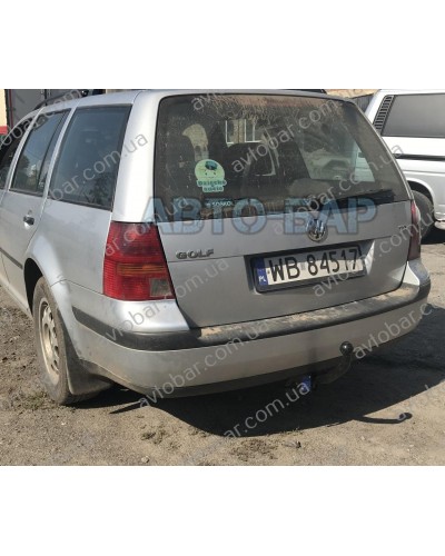 Фаркоп Volkswagen Golf 4 (1996-2003) Хетчбек \ Універсал