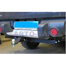 Фаркоп Mitsubishi L200 Європеєць (2006-2016) під квадрат. Авто з пластикової підніжкою