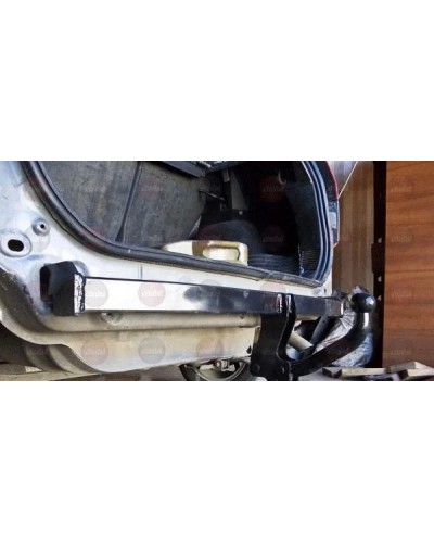 Фаркоп на Ford Fusion (2002-2012) Vastol